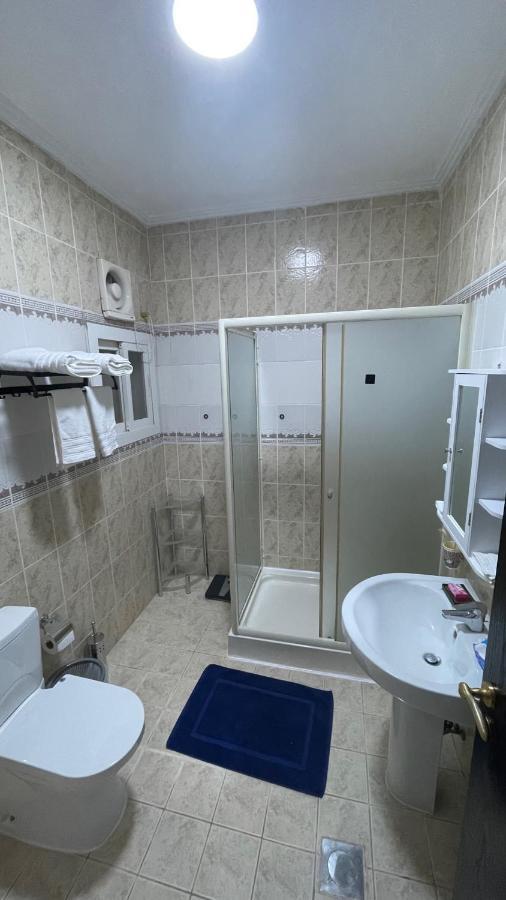 H5تشi Apartment